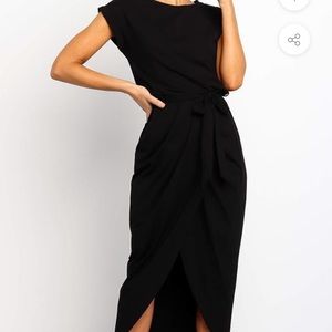 NWOT MoonMandy Black casual summer dress.